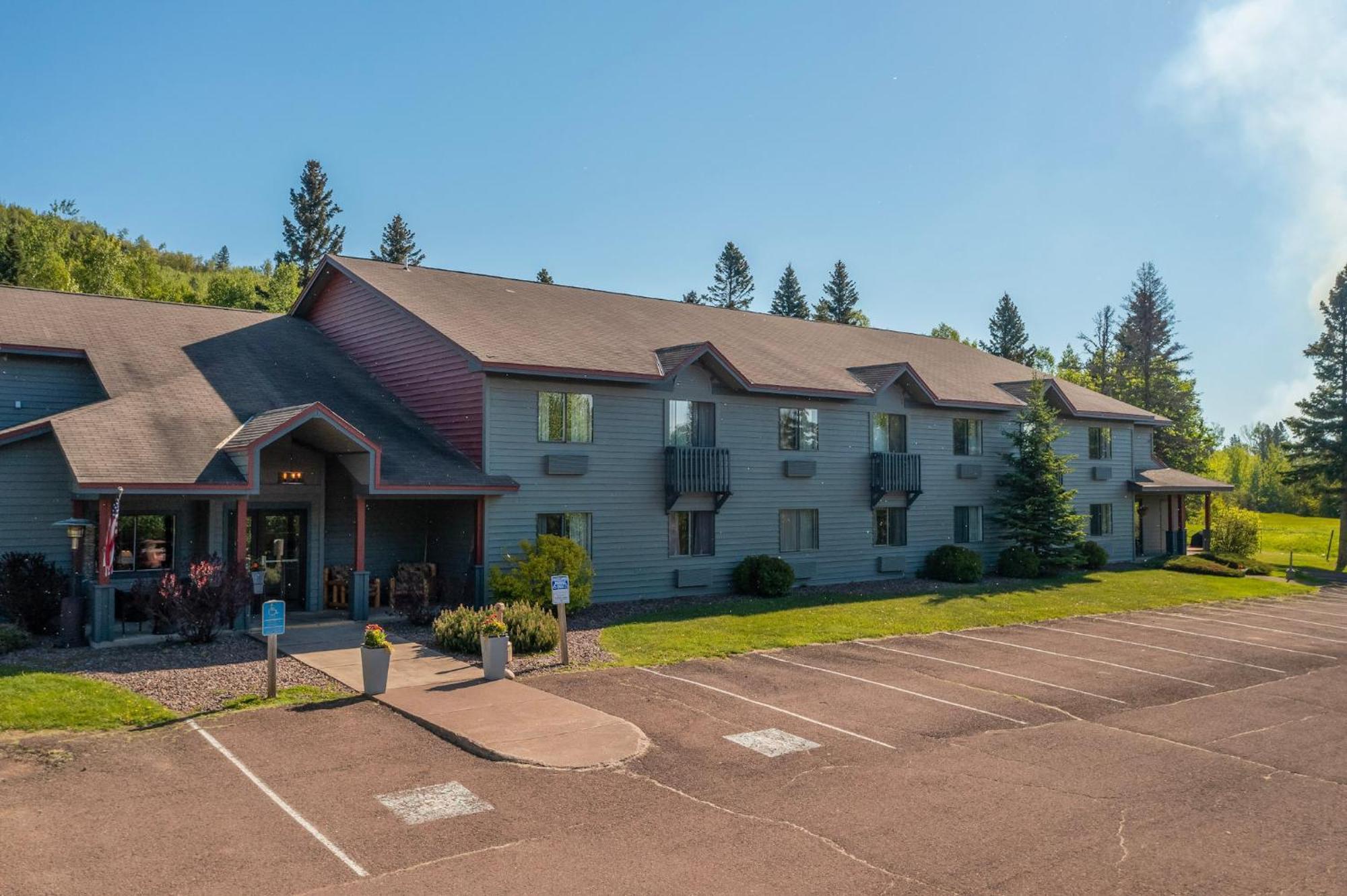 Mountain Inn At Lutsen Exterior photo